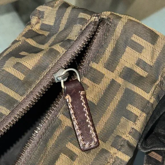 FENDI ZUCCA CANVAS Vintage 1925 Cosmetic Pouch Brown - Picture 10 of 10